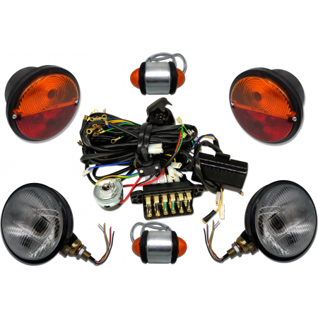 KPL REFLEKTORY + LAMPY TYLNE ZESPOLONE + INSTALACJA + KIERUNKOWSKAZY C-330